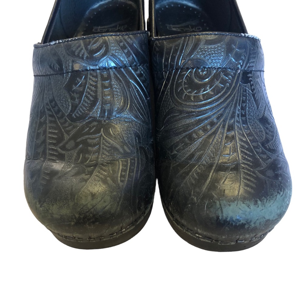 Dansko Black Leather Embossed Shoes size 39 (8.5) - Picture 4 of 10